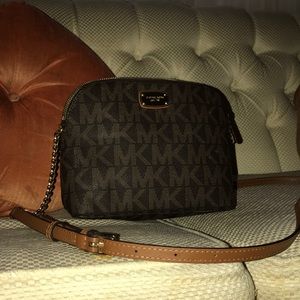 Michael Kors Signature Crossbody Purse